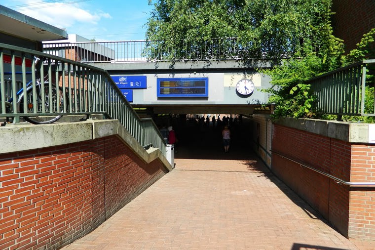 DRK Kita Hedwig-Kreutzfeldt-Weg in elmshorn, PLZ 25335 - 1