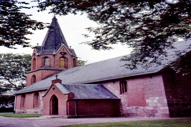 Ev. Kita Schwalbennest in leck, PLZ 25917 - 1