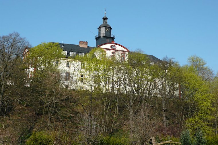 Kindergarten Kinderparadies in saalfeld/saale, PLZ 07318 - 1