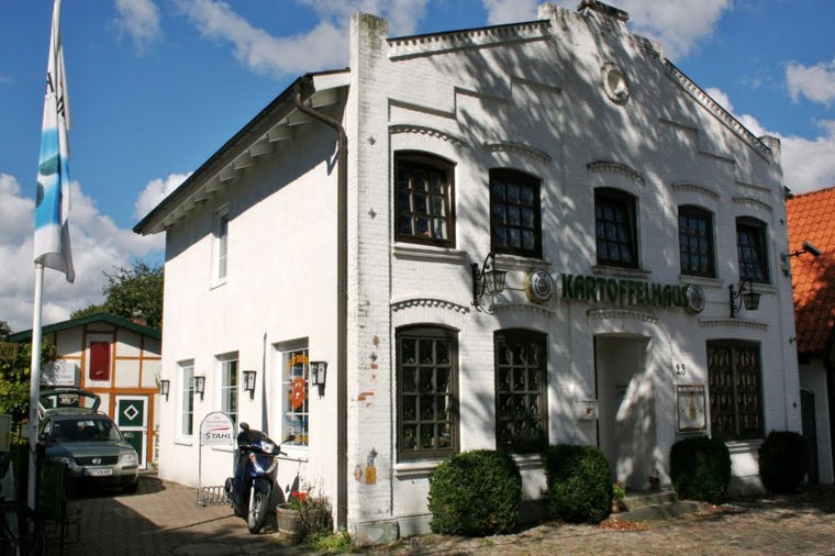 Kinderhaus / Integrativer Hort Burg in fehmarn / burg, PLZ 23769 - 1