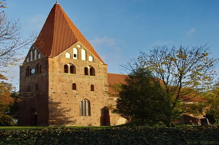 Kindertagesstätte "Sonnenschein" in neuburg, PLZ 23974 - 1