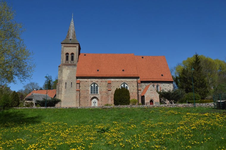 Kindertagesstätte "Spatzennest" in kessin, PLZ 18196 - 1