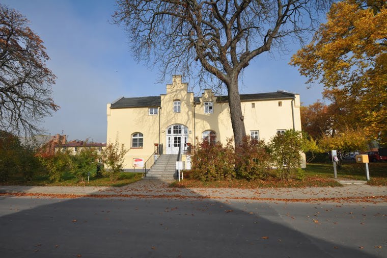 Kindertagesstätte "Uns lütt Flohkist" in basedow, PLZ 17139 - 1