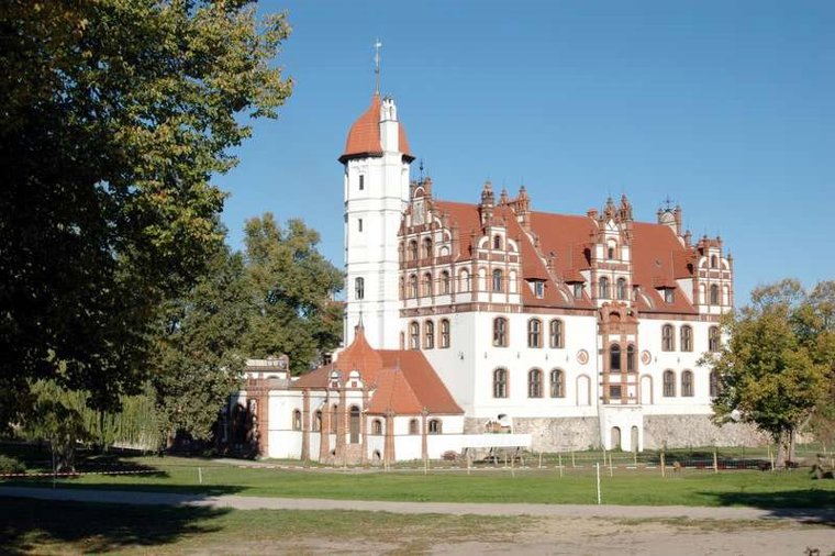 Kindertagesstätte "Uns lütt Flohkist" in basedow, PLZ 17139 - 2